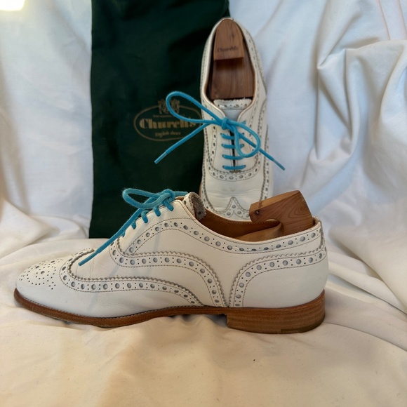 Women’s Church’s white lace-up brogue. Size 37 - Picture 4 of 11